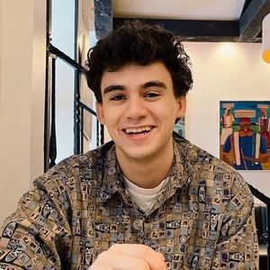 Meet your Posher, Colby